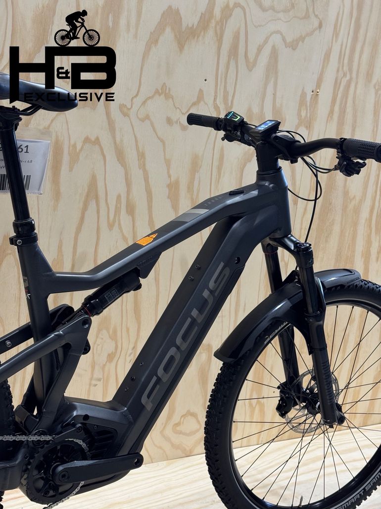 Used Focus THRON² 6.8 SHIMANO XT 2023 Mountainbike, Light Gray — image 12 of 14