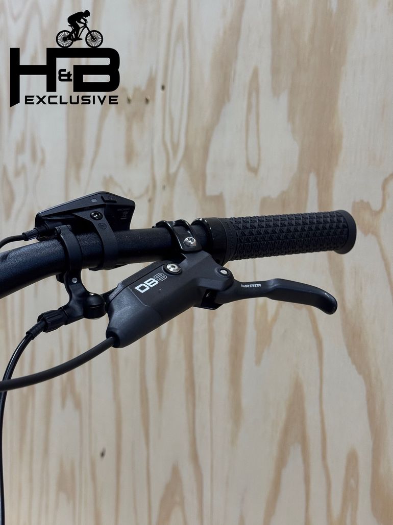 Used Focus THRON² 6.8 SHIMANO XT 2023 Mountainbike, Light Gray — image 6 of 14