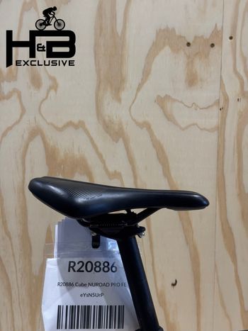 Used CUBE NUROAD Pro FE Shimano GRX 2024 Road & Gravel, Schwarz — image 10 of 14