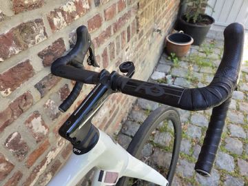 Bianchi Oltre Campagnolo Super Record EPS 2025 Road & Gravel usato, Bianco — immagine 12 di 19