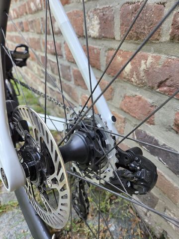 Bianchi Oltre Campagnolo Super Record EPS 2025 Road & Gravel usato, Bianco — immagine 13 di 19