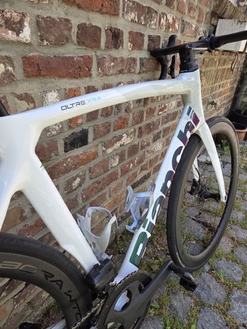 Bianchi Oltre Campagnolo Super Record EPS 2025 Road & Gravel usato, Bianco — immagine 7 di 19