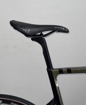 Used Cannondale SuperSix EVO Carbon Disc Rival AXS 2023 2023 Road & Gravel, Green — image 12 of 25