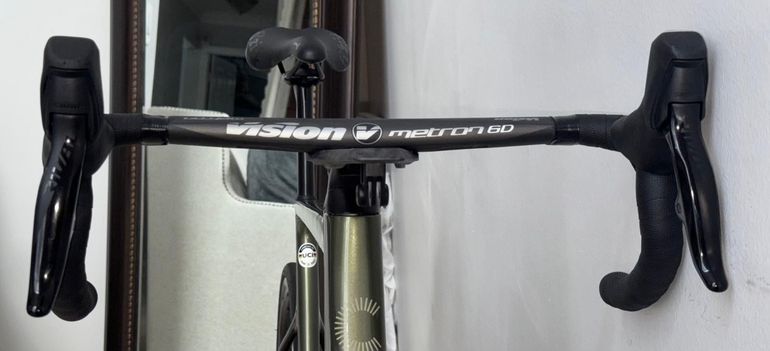 Used Cannondale SuperSix EVO Carbon Disc Rival AXS 2023 2023 Road & Gravel, Green — image 17 of 25