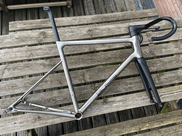 Gebrauchtes Bossi Bicycles Custom Frameset 2026 Road & Gravel
