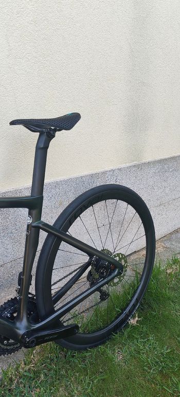 Used Specialized S-Works Tarmac SL7 - Shimano Dura-Ace Di2 2023 2023 Road & Gravel — image 7 of 8