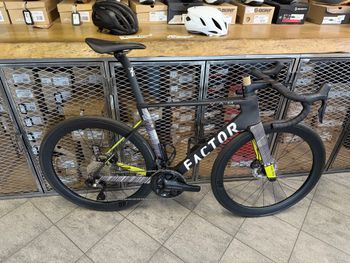 Used Factor OSTRO VAM - Shimano Ultegra 2026 2026 Road & Gravel, White — image 10 of 12