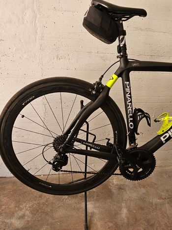 Pinarello RAZHA 2015 2015 Road & Gravel d'occasion — image 3 sur 6