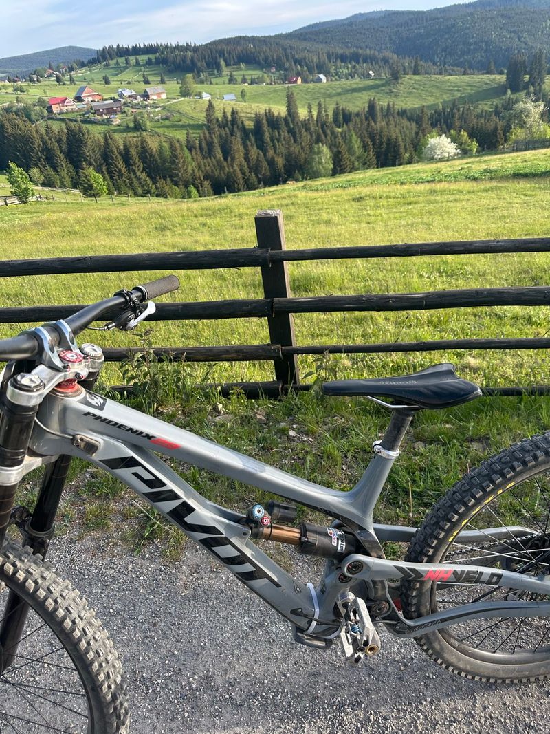 Pivot Phoenix SRAM GX 2023 Mountainbike d'occasion — image 8 sur 8