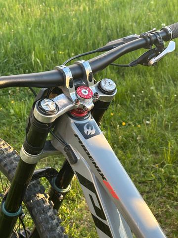 Pivot Phoenix SRAM GX 2023 Mountainbike d'occasion — image 6 sur 8