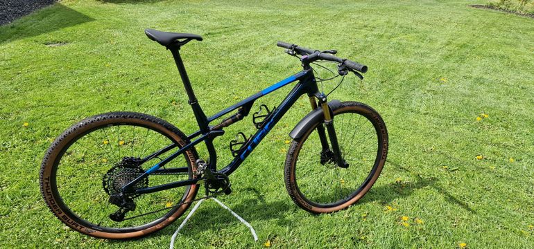Used CUBE Ams SRAM XX1 Eagle AXS 2025 Mountainbike, Blue, 29 — image 1 of 9