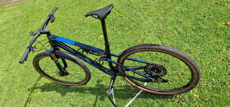 Used CUBE Ams SRAM XX1 Eagle AXS 2025 Mountainbike, Blue, 29 — image 3 of 9