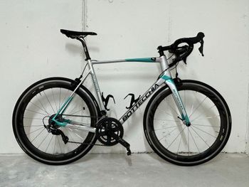 Used Bottecchia 8Avio Evo Shimano Ultegra 2021 Road & Gravel
