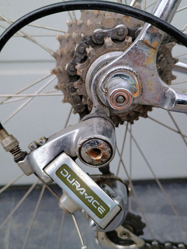 Used Bianchi Bianchi Custom Shimano Dura Ace 1995 Road & Gravel, Green — image 10 of 18