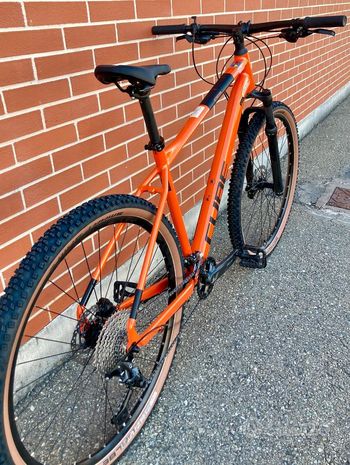 Used CUBE Attention Tg L, XL New 2023 Mountainbike, Orange — image 7 of 10