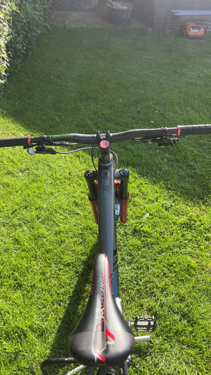 Used Lapierre Zesty SRAM X0 2020 Mountainbike, Light Gray — image 7 of 9