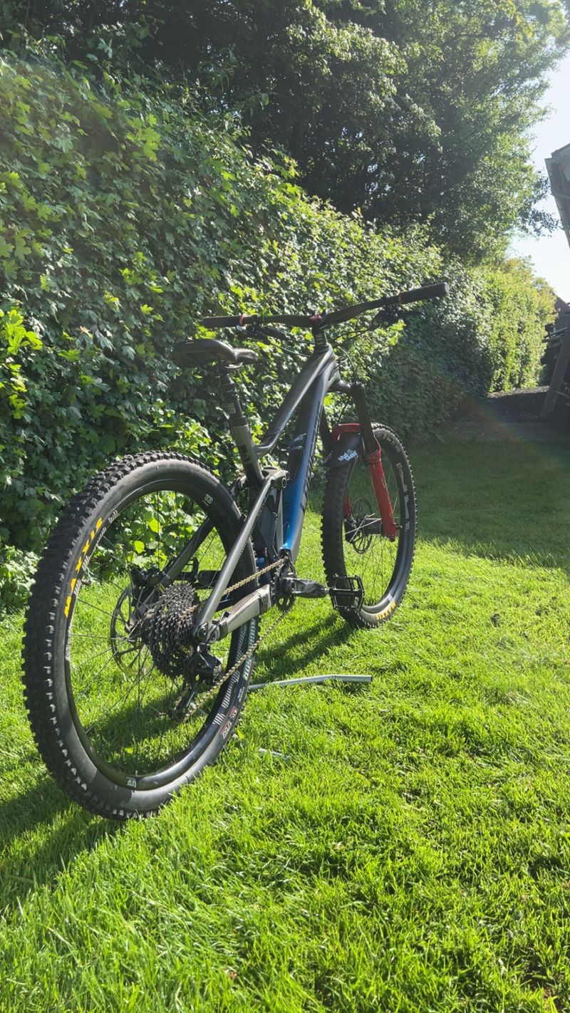 Used Lapierre Zesty SRAM X0 2020 Mountainbike, Light Gray — image 3 of 9