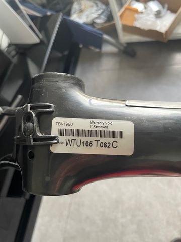 Used Trek Madone 5.2 H2 Compact 2014 Frameset 2014 Road & Gravel, Black — image 5 of 15