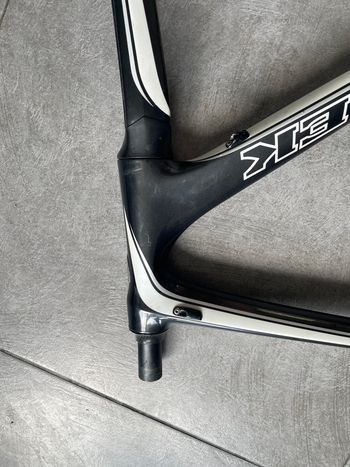 Used Trek Madone 5.2 H2 Compact 2014 Frameset 2014 Road & Gravel, Black — image 11 of 15