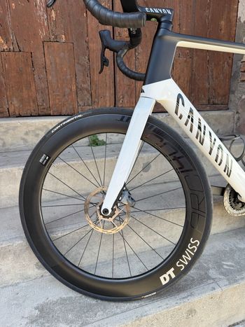 Used Canyon Aeroad CF SLX 8 Disc AXS 2022 2022 Road & Gravel, White — image 18 of 21