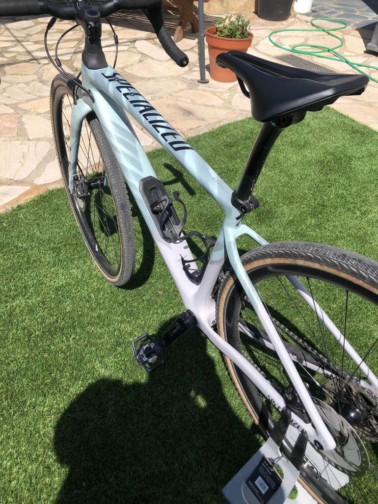 Used Specialized Diverge Comp Carbon 2021 2021 Road & Gravel — image 1 of 6