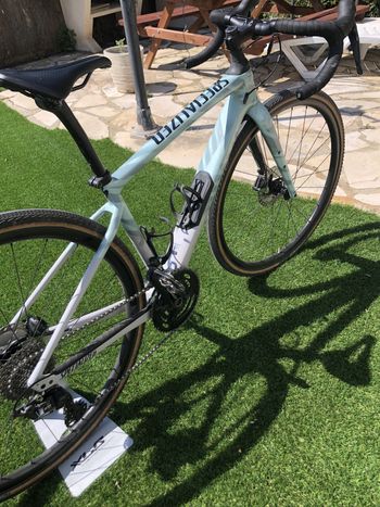 Used Specialized Diverge Comp Carbon 2021 2021 Road & Gravel — image 5 of 6
