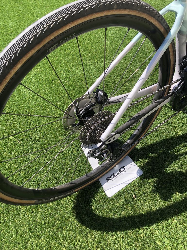Used Specialized Diverge Comp Carbon 2021 2021 Road & Gravel — image 3 of 6