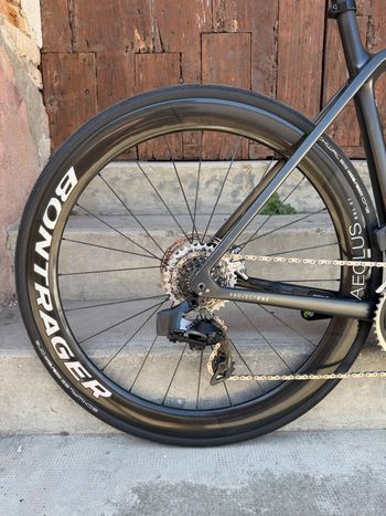 Used Trek Emonda SRAM Red eTap AXS 2023 Road & Gravel, Black — image 2 of 16