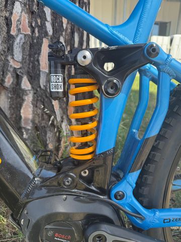 Mondraker Crafty Shimano Deore XT 2023 Mountainbike usato, Blu — immagine 9 di 9