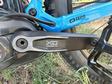 Mondraker Crafty Shimano Deore XT 2023 Mountainbike usato, Blu — immagine 5 di 9