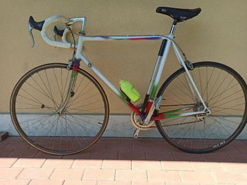 Used PODIUM Custom Shimano 105 1988 Road & Gravel, White — image 2 of 6