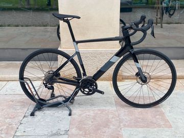 Cannondale SuperSix EVO Neo 3 2023 2023 Road & Gravel d'occasion