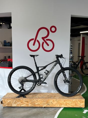 Used Orbea OIZ M30 2024 2025 MTB