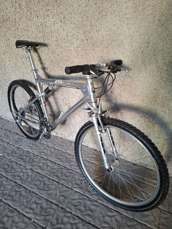 Used Amp Research B3 1994 1994 Mountainbike, Light Gray — image 3 of 6