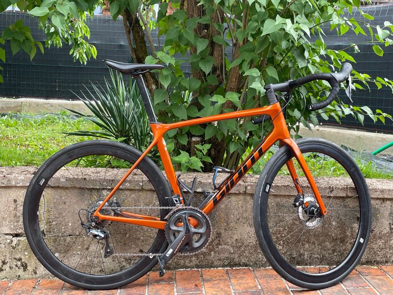 Used Giant Tcr Shimano Ultegra 2023 Road & Gravel, Orange — image 3 of 4
