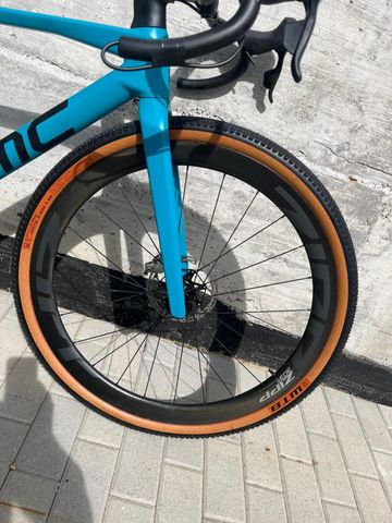 BMC Kaius 01 FCC 2024 Road & Gravel de segunda mano, Azul — imagen 4 de 6
