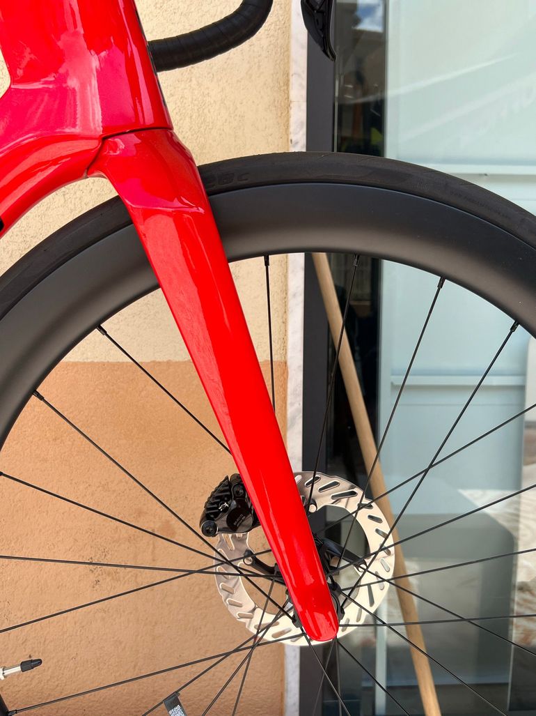 Used BMC Teammachine Shimano 105 Di2 2027 Road & Gravel — image 7 of 11