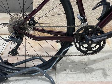 Used GT Grade Shimano CUES 2023 Road & Gravel, Red — image 2 of 8