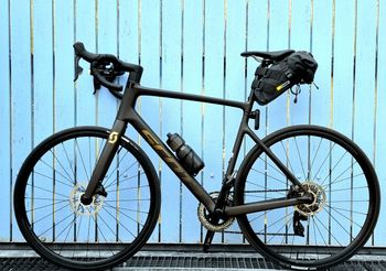 Used Scott Addict 10 2023 2023 Road & Gravel, Black — image 8 of 8