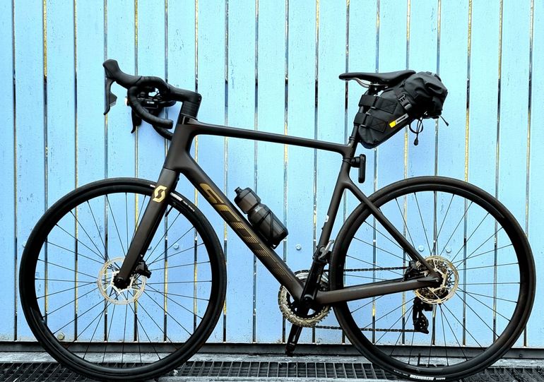 Used Scott Addict 10 2023 2023 Road & Gravel, Black — image 8 of 8