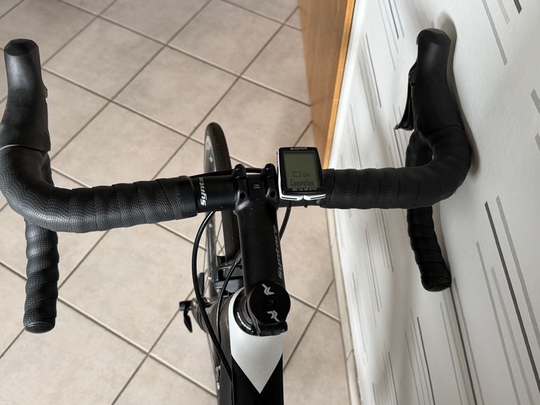 Used Radon SAGE CARBON ULTEGRA 2017 2017 Road & Gravel, Schwarz — image 2 of 6