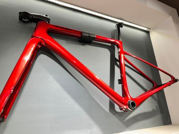 Cannondale Super Six Evo HM Frameset 2023 Road & Gravel de segunda mano, Rojo — imagen 5 de 9