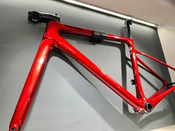 Cannondale Super Six Evo HM Frameset 2023 Road & Gravel de segunda mano, Rojo — imagen 2 de 9