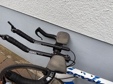 Used Cervélo Custom Shimano 105 2015 Road & Gravel, White — image 4 of 9