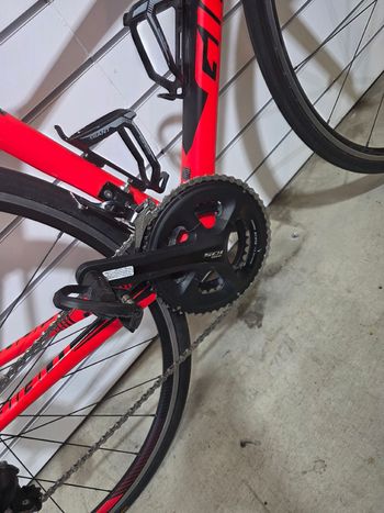 Used Giant TCR Advanced 2 2018 2018 Road & Gravel, Red — image 3 of 7