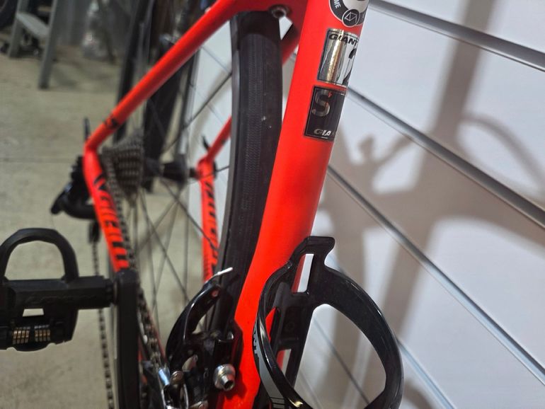 Used Giant TCR Advanced 2 2018 2018 Road & Gravel, Red — image 5 of 7