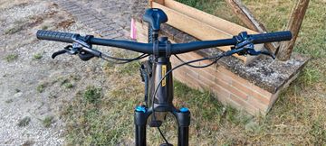 Używany Orbea Wild M10 2024 Mountainbike — zdjęcie 2 z 6