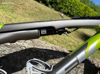 Used Trek Supercaliber SL 9.7 AXS Gen 2 2024 2024 Mountainbike, Light Gray, 29 — image 9 of 12