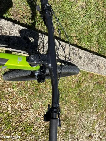 Used Trek Supercaliber SL 9.7 AXS Gen 2 2024 2024 Mountainbike, Light Gray, 29 — image 3 of 12