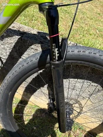 Used Trek Supercaliber SL 9.7 AXS Gen 2 2024 2024 Mountainbike, Light Gray, 29 — image 4 of 12